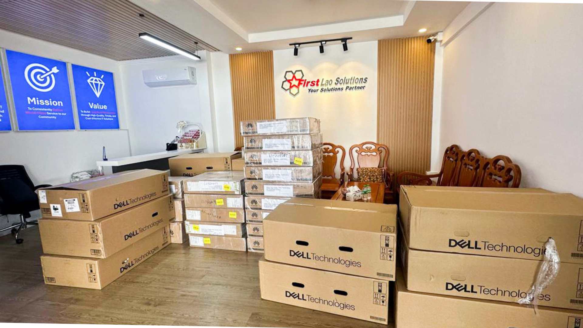 Unlocking Business Potential with Dell PowerEdge Servers 